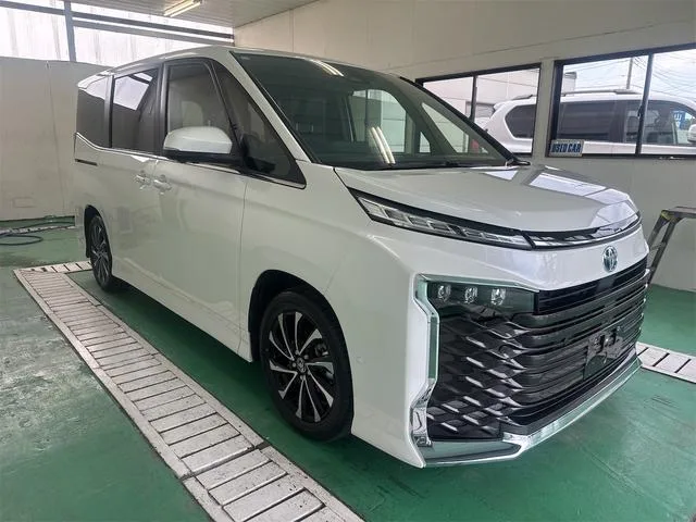 Toyota VOXY HYBRID S-Z 2025 — миниатюра 2