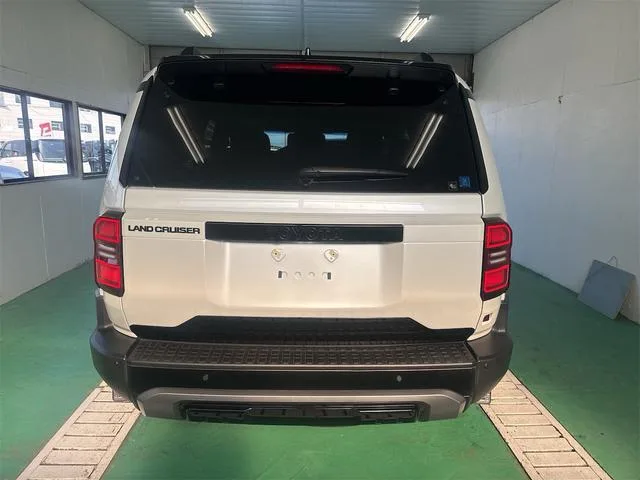 Toyota LAND CRUISER 250 ZX 2024 — миниатюра 3