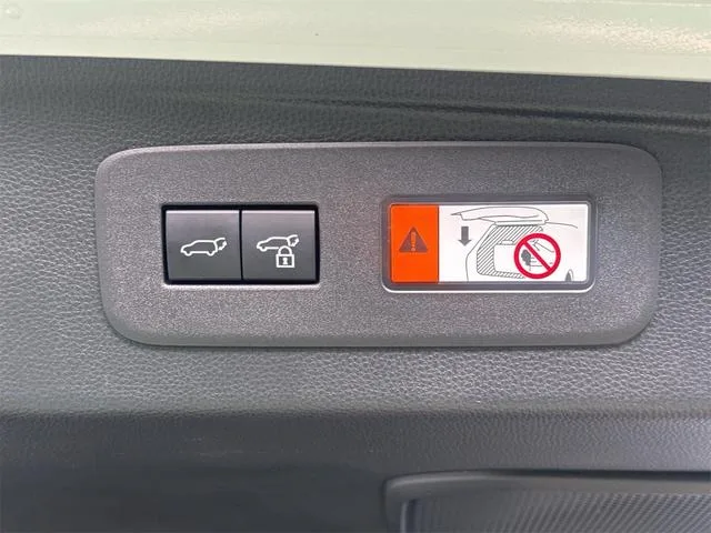 Toyota LAND CRUISER 250 ZX 2024 — миниатюра 4