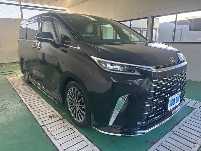 Lexus LM LM500H VERSION L 2024 — миниатюра 2