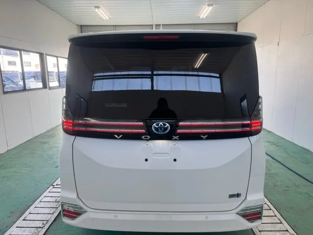 Toyota VOXY HYBRID S-Z 2024 — миниатюра 2