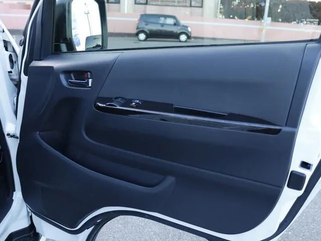 Toyota HIACE VAN SUPER GL DARK PRIME II 2023 — миниатюра 4