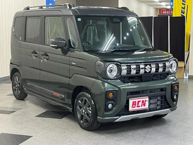 Suzuki SPACIA GEAR HYBRID XZ 2025 — миниатюра 2