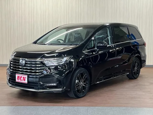 Honda ODYSSEY HYBRID e:HEV ABSOLUTE EX 2026 — фото 1, купить с доставкой в Москву