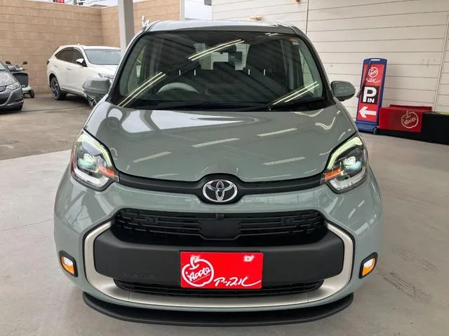Toyota SIENTA HYBRID Z 2023 — миниатюра 5