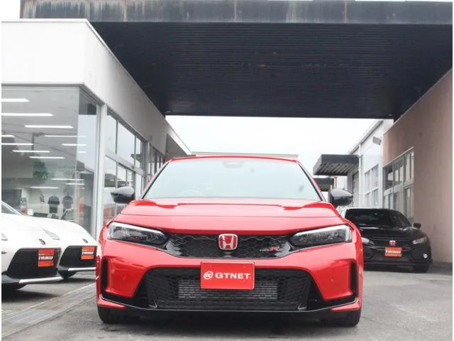 Honda CIVIC TYPE R RACING BLACK PACKAGE 2025 — миниатюра 3