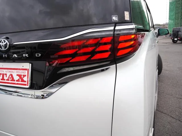 Toyota ALPHARD HYBRID EXECUTIVE LOUNGE 2023 — миниатюра 3
