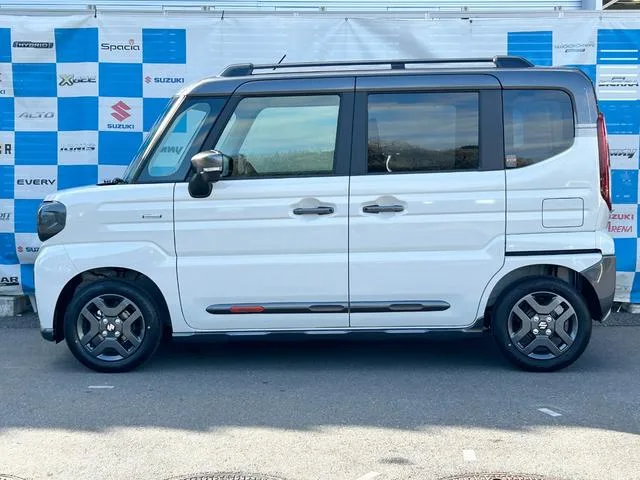 Suzuki SPACIA GEAR HYBRID XZ 2025 — миниатюра 3