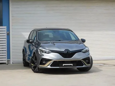 Renault LUTECIA 2023 купить в Москве