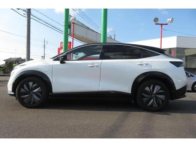Nissan ARIYA B6 2022 — миниатюра 4