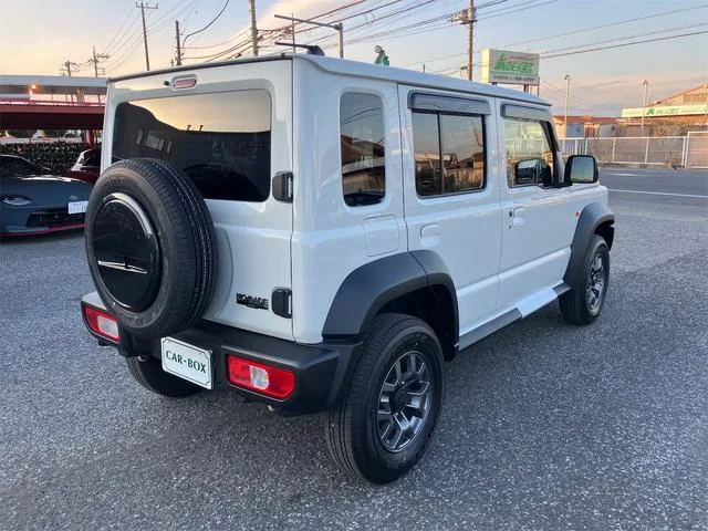 Suzuki JIMNY NOMADE FC 2025 — миниатюра 3