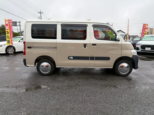 Toyota TOWNACE VAN GL 2024 — миниатюра 2