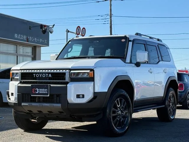 Toyota LAND CRUISER 250 VX 2025 — фото 1, купить с доставкой в Москву