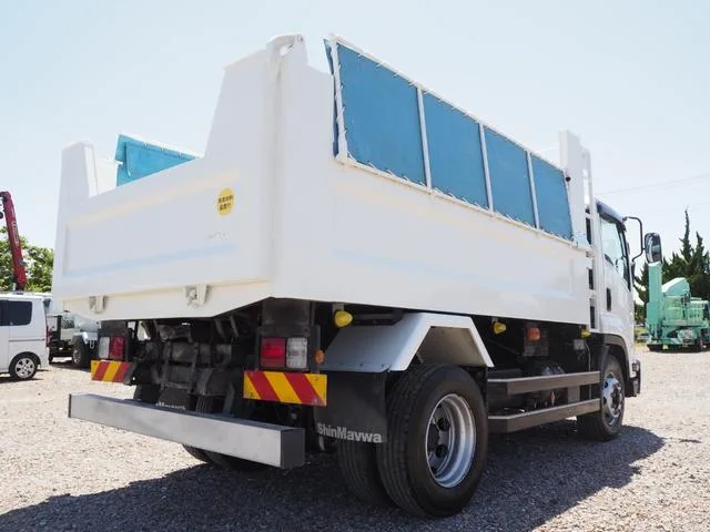 Isuzu FORWARD 2024 — миниатюра 2