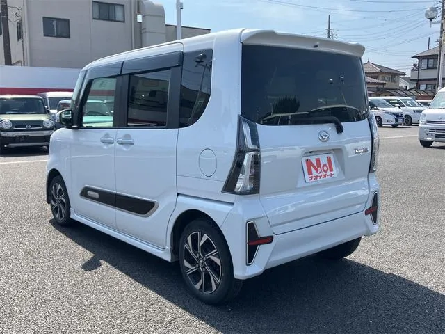 Daihatsu TANTO CUSTOM X 2022 — миниатюра 4