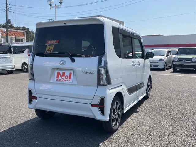 Daihatsu TANTO CUSTOM X 2022 — миниатюра 5