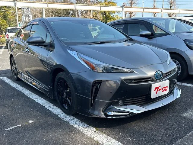 Toyota PRIUS A TOURING SELECTION BLACK EDITION 2022 — миниатюра 5