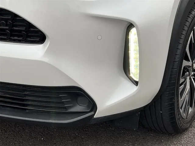 Toyota YARIS CROSS HYBRID Z 2022 — миниатюра 4