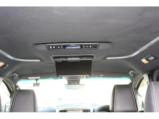 Toyota ALPHARD 2.5S TYPE GOLD III 2023 — миниатюра 2