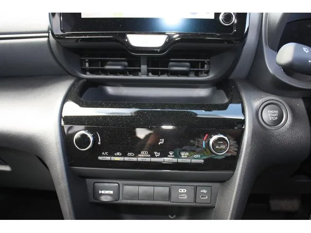 Toyota YARIS CROSS G 2025 — миниатюра 3