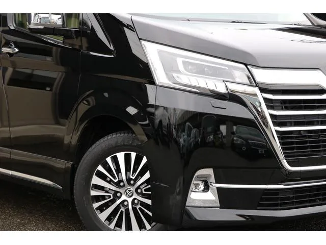 Toyota GRANACE PREMIUM 2022 — миниатюра 2