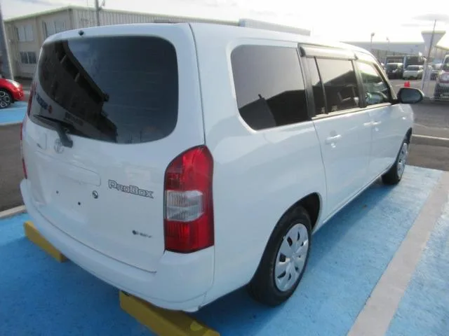 Toyota PROBOX HYBRID F 2024 — миниатюра 4