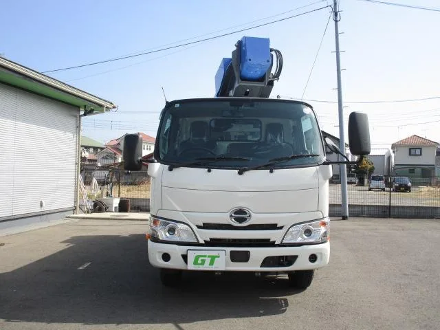 Hino DUTRO 2024 — миниатюра 2
