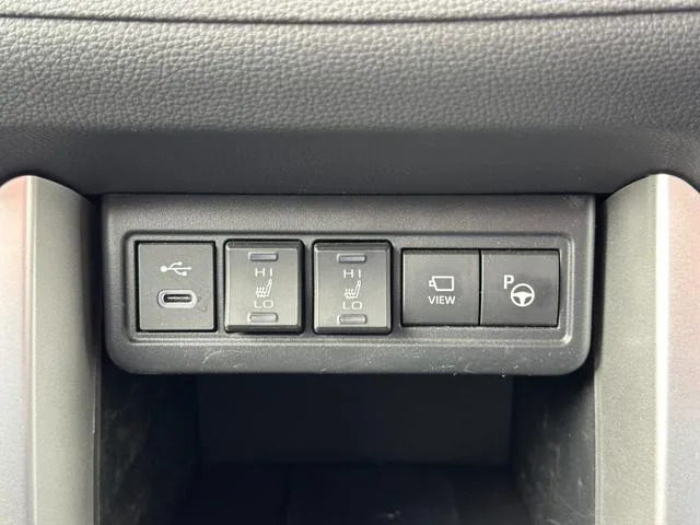 Toyota COROLLA CROSS HYBRID Z 2024 — миниатюра 4