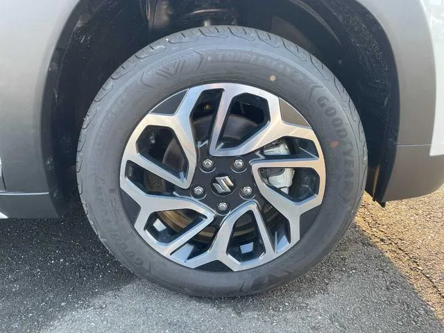 Suzuki FRONX BASE GRADE 2025 — миниатюра 4