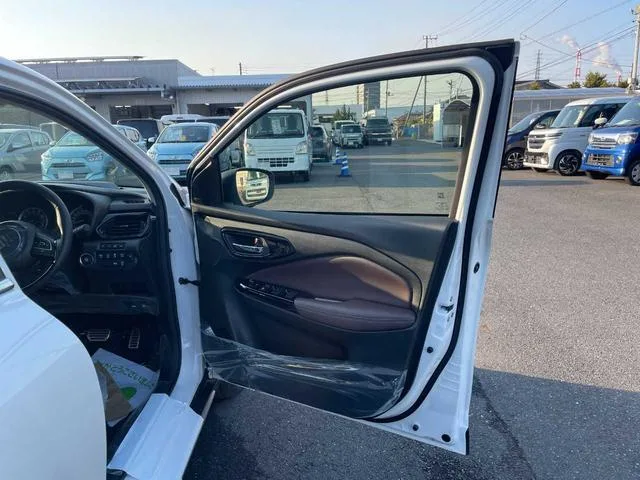 Suzuki FRONX BASE GRADE 2025 — миниатюра 5