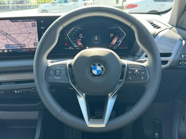 BMW 1 SERIES 120D 2025 — миниатюра 3