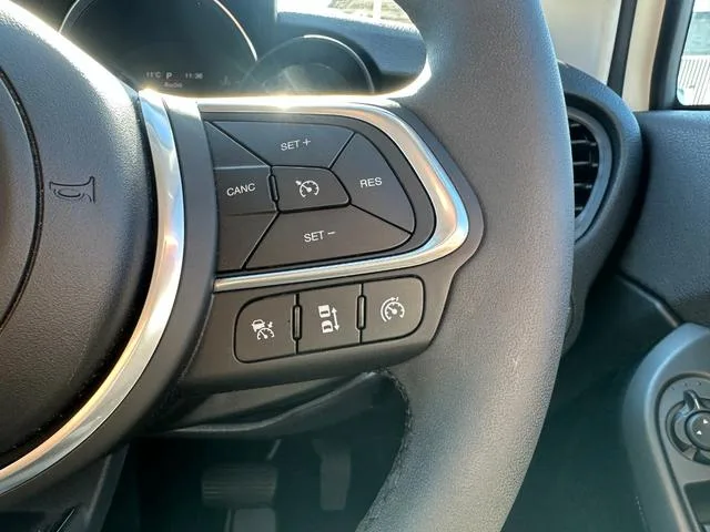 Fiat 500X CROSS 2023 — миниатюра 3
