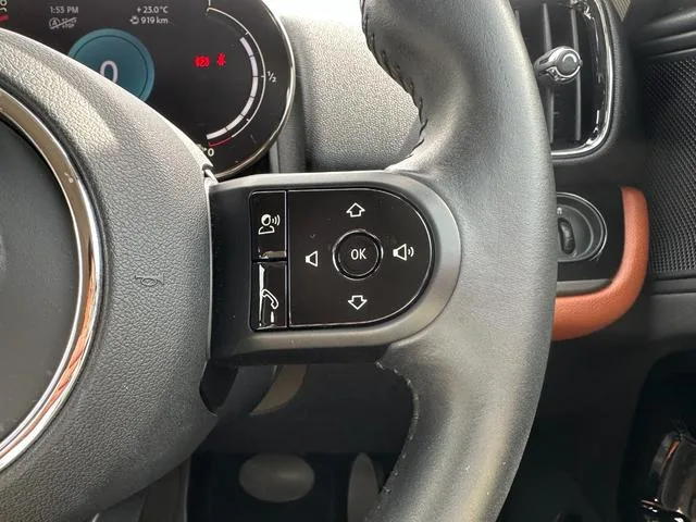 MINI MINI COOPER D CROSSOVER ALL4 TRIM 2022 — миниатюра 3