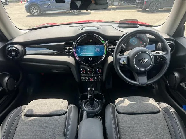 MINI MINI COOPER CLASSIC TRIM 2022 — миниатюра 2