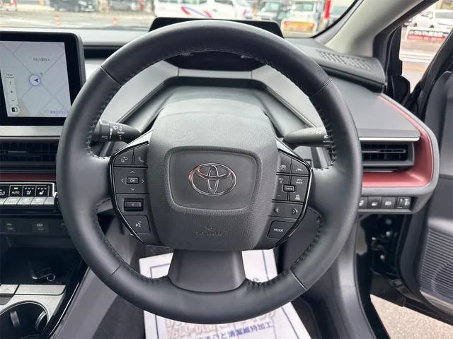 Toyota Prius 2023 — миниатюра 5