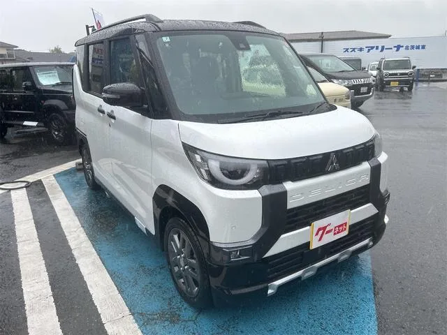 Mitsubishi DELICA MINI T PREMIUM LIMITED EDITION 2025 — миниатюра 4