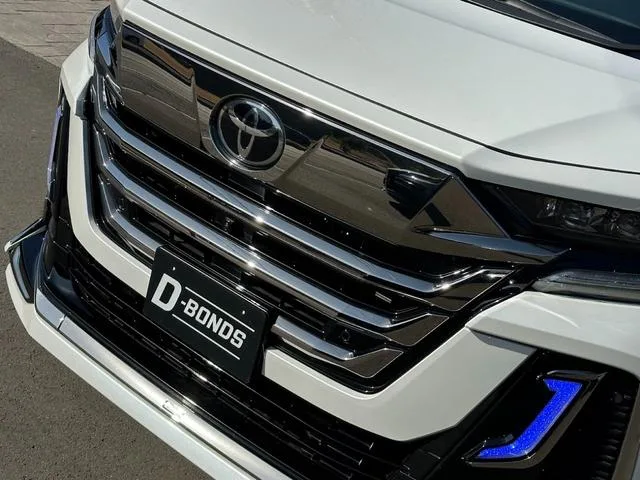 Toyota VELLFIRE HYBRID Z PREMIER 2024 — миниатюра 3