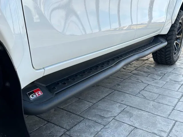 Toyota Hilux Z GR SPORT 2022 — миниатюра 2