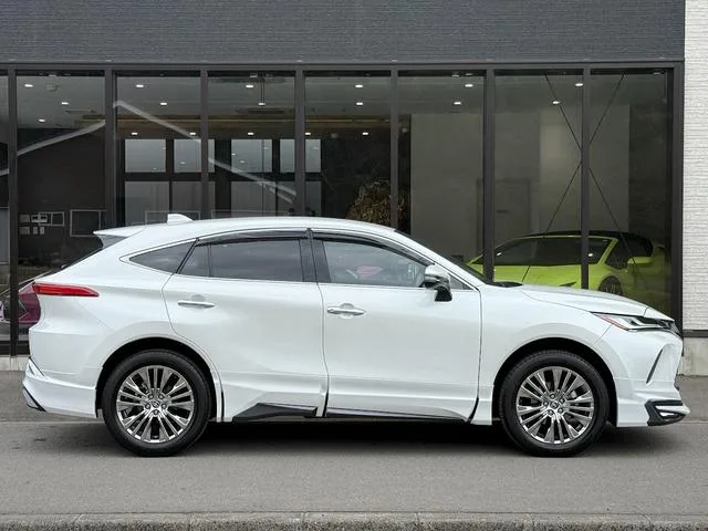 Toyota HARRIER HYBRID Z LEATHER PACKAGE 2024 — миниатюра 5
