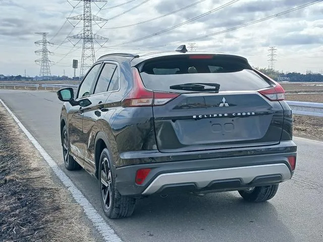 Mitsubishi ECLIPSE CROSS PHEV P 2023 — миниатюра 4