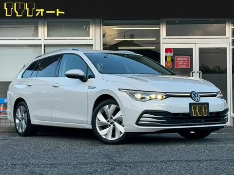 Volkswagen GOLF VARIANT 2022 buy in Moscow