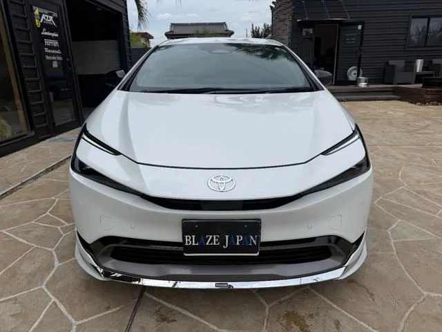 Toyota PRIUS Z 2023 — миниатюра 2