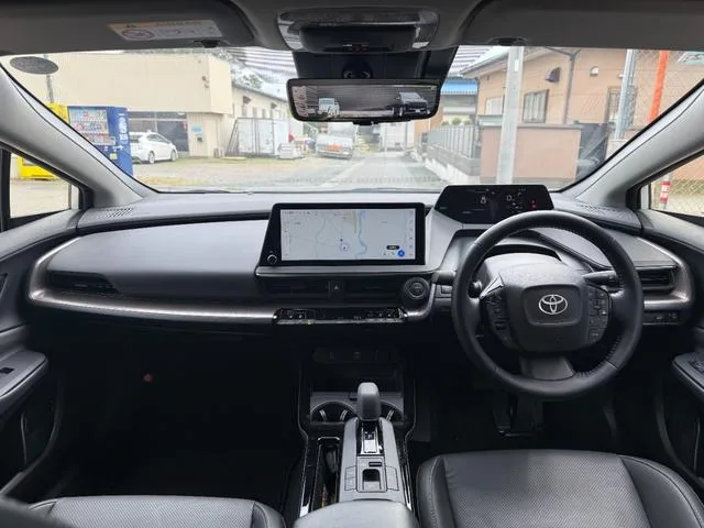 Toyota PRIUS Z 2023 — миниатюра 4