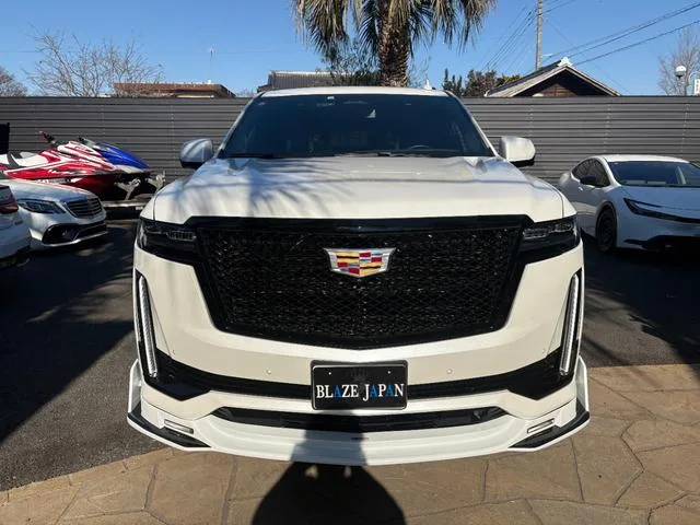 Cadillac CADILLAC ESCALADE SPORT 2022 — миниатюра 2