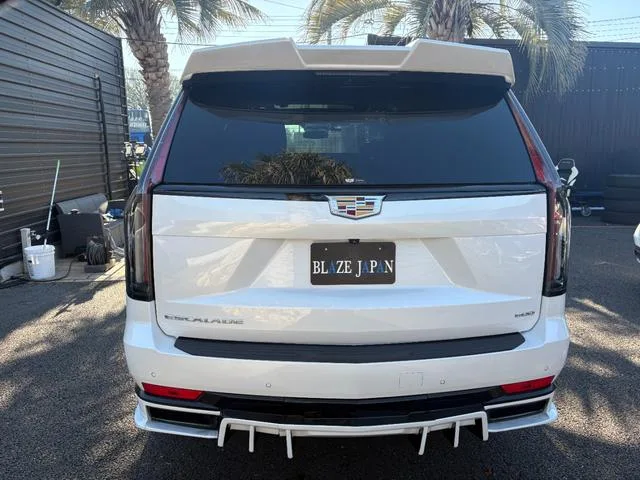 Cadillac CADILLAC ESCALADE SPORT 2022 — миниатюра 3