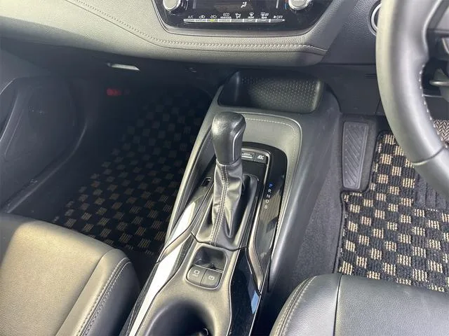 Toyota COROLLA TOURING HYBRID WB 2022 — миниатюра 3