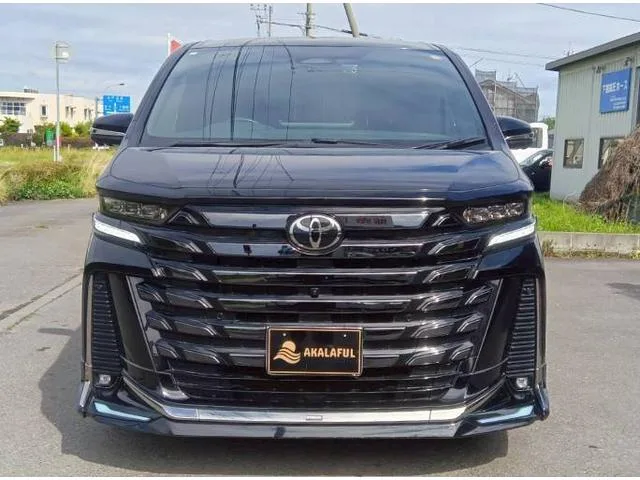 Toyota VELLFIRE Z PREMIER 2023 — миниатюра 2