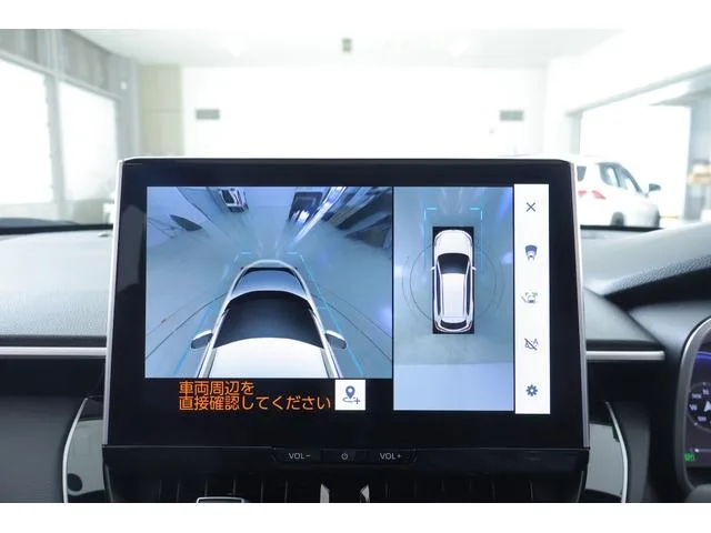 Toyota CorollaCross HYBRID Z 2023 — миниатюра 5