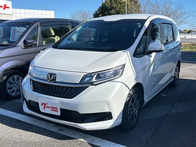 Honda FREED G 2023 — фото 1, купить с доставкой в Москву
