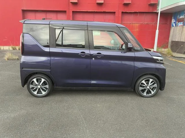 Mitsubishi EK X SPACE G PLUS EDITION 2023 — миниатюра 2
